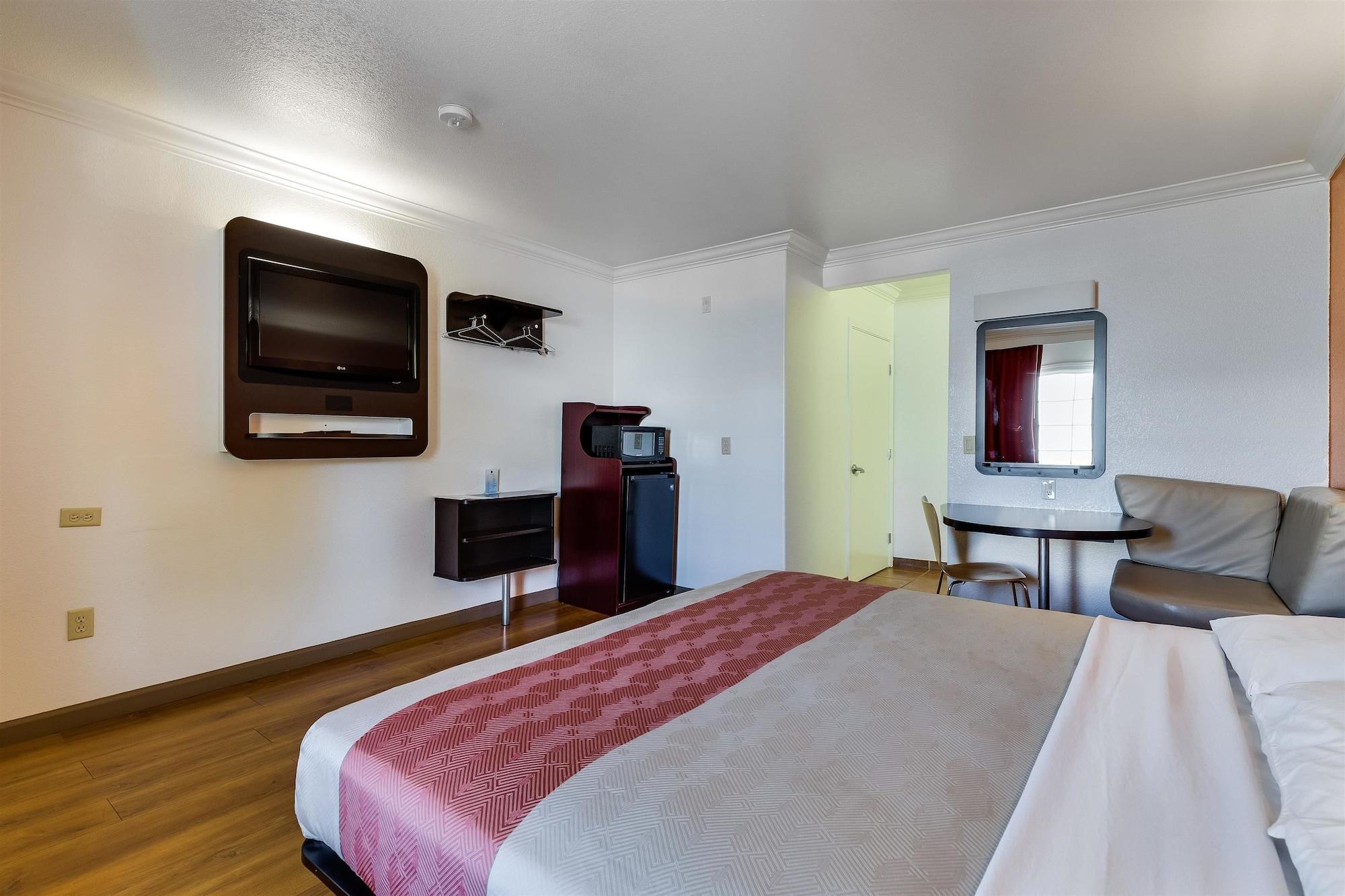 Motel 6-San Jose, Ca - Convention Center Екстер'єр фото
